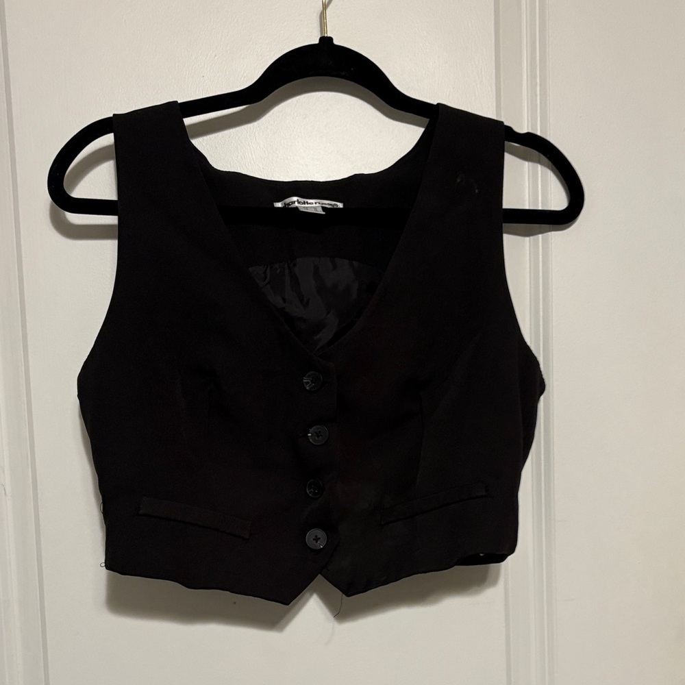Charlotte Russe Black Button-Up Crop Top